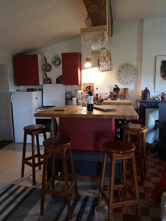 Le Gite Du Loir A Velo, Gite D'Etape, Backpacker Marçon エクステリア 写真