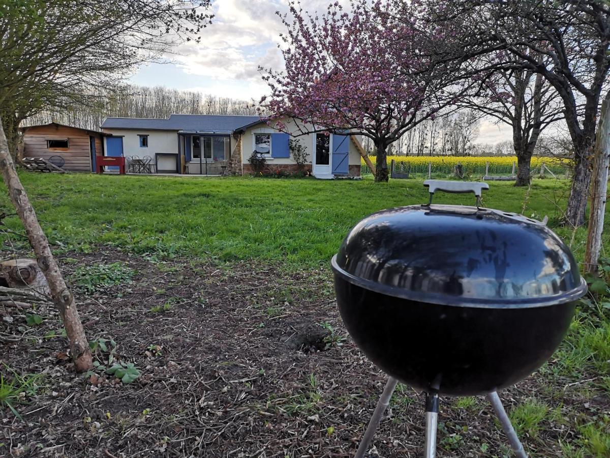 Le Gite Du Loir A Velo, Gite D'Etape, Backpacker Marçon エクステリア 写真
