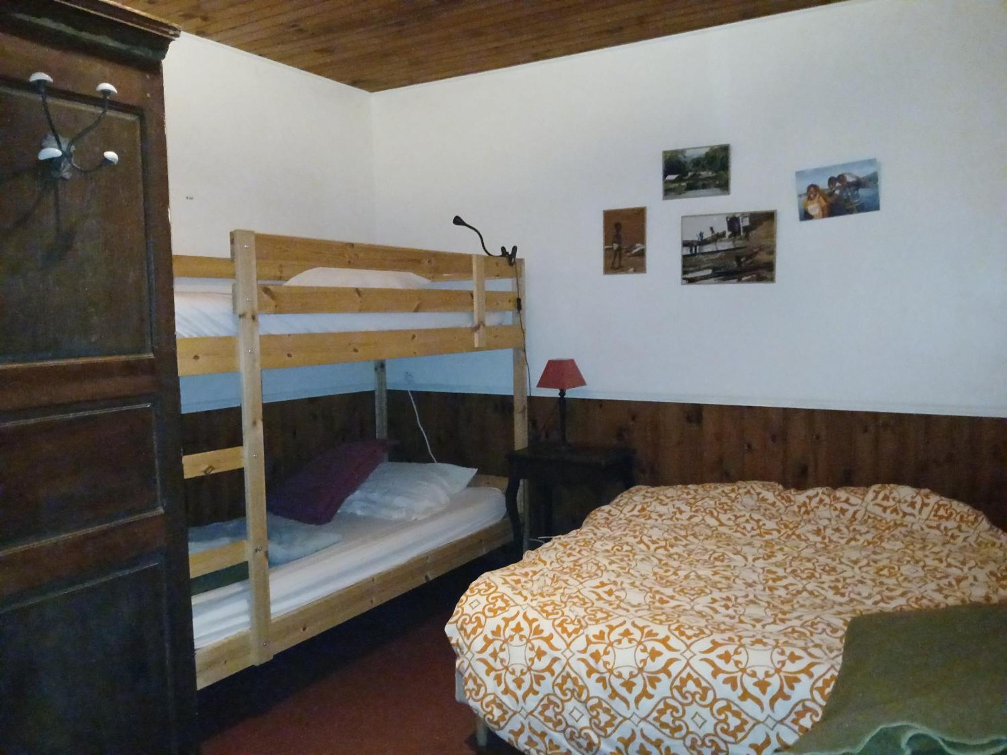 Le Gite Du Loir A Velo, Gite D'Etape, Backpacker Marçon エクステリア 写真